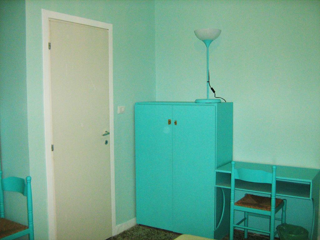 Sirenapop Concept B&B Rivazzurra Di Rimini Bilik gambar